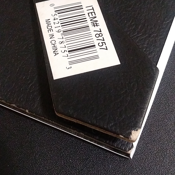 White Metal Photo Frame For Your Pets Picture - Picture 15 of 17